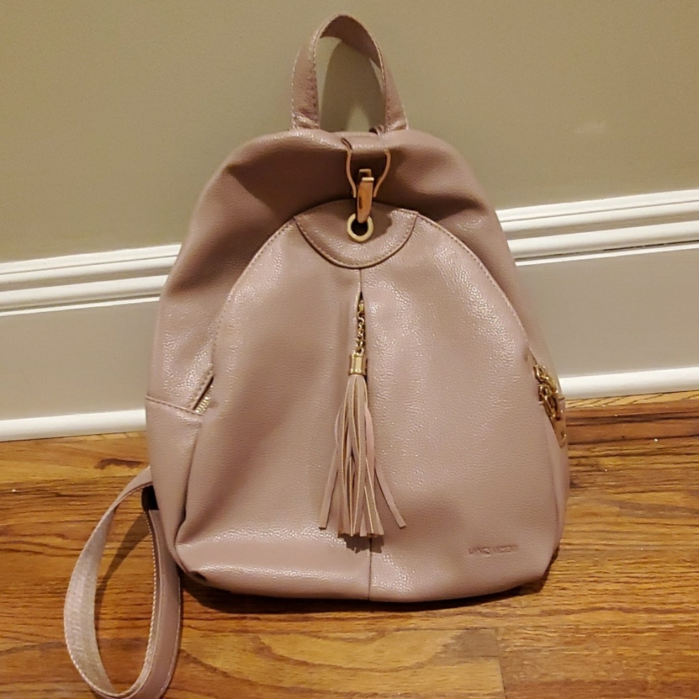 Hynes Victory Women Designer Backpack